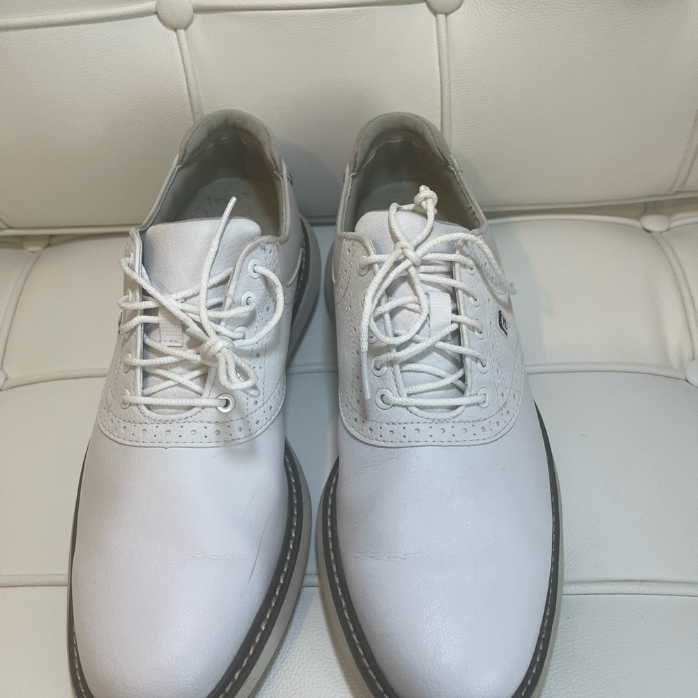 FootJoy White Men's Oxfords